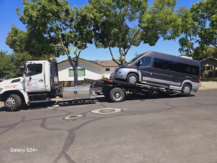 Ibanez Towing Service LLC & Servicio de Grua &in san jose ca 1