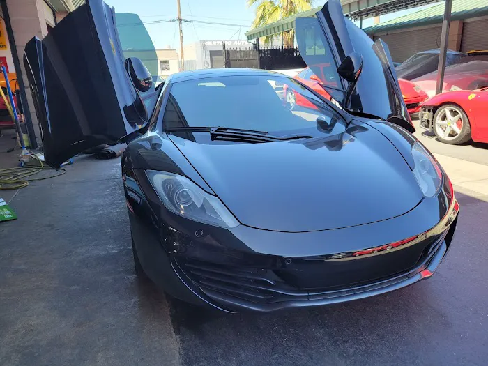 JB Automotive 7