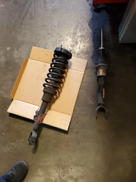 SLT AUTO REPAIR 1