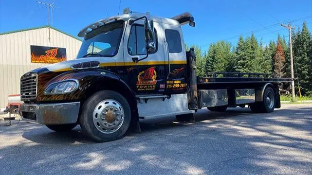 JD Customs towing & Auto body 8