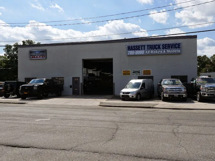 Hassett Truck Center 4