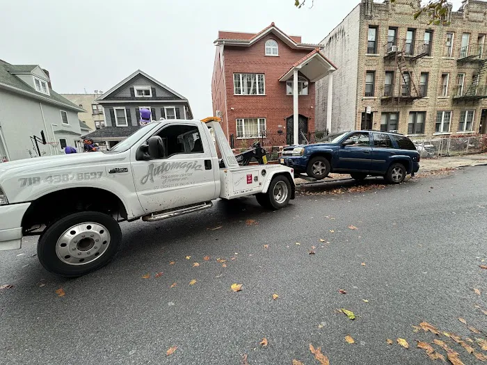 Automagic Collision and Towing 1