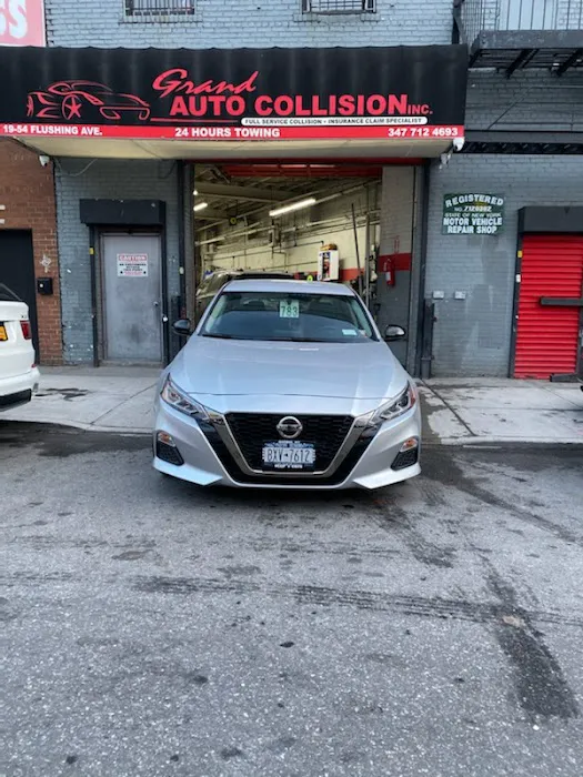 Grand Auto Collision Inc. 8