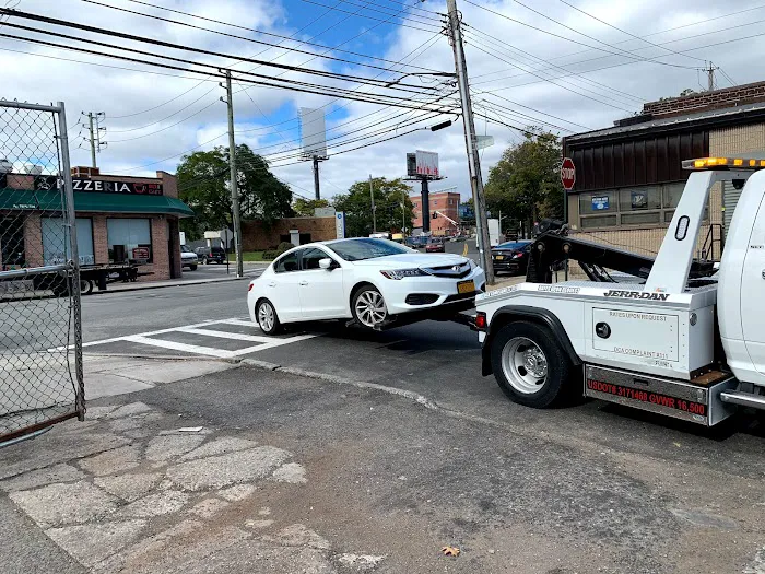 Queens Towing Service 7