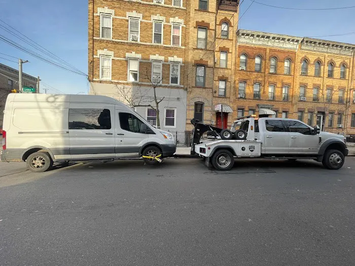 Queens Cheap Towing 4