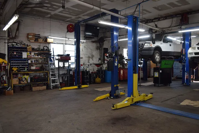 Las Americas Auto Repair 1