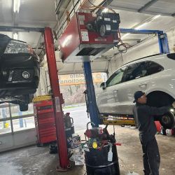 North 110 Auto Repair ico