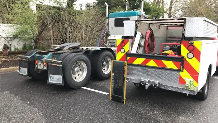 Rescue HeavyDuty Towing & Recovery 6