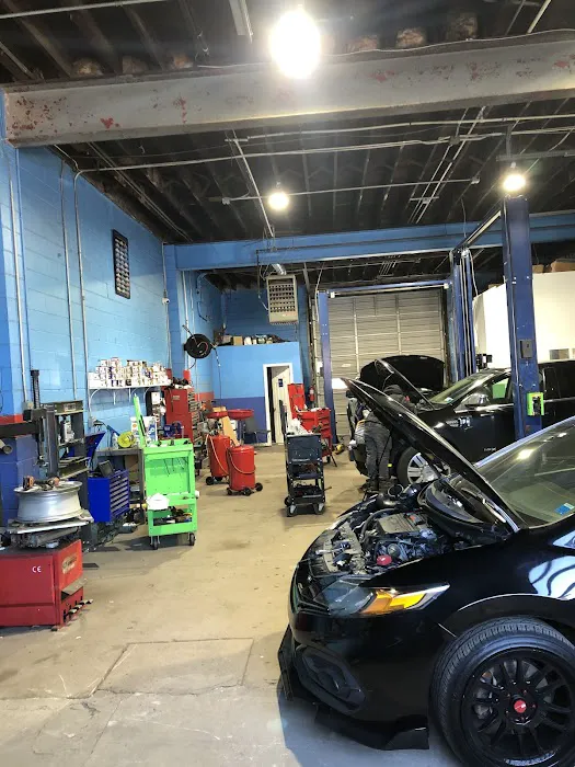 Los Brother’s Auto Repair & Towing 0