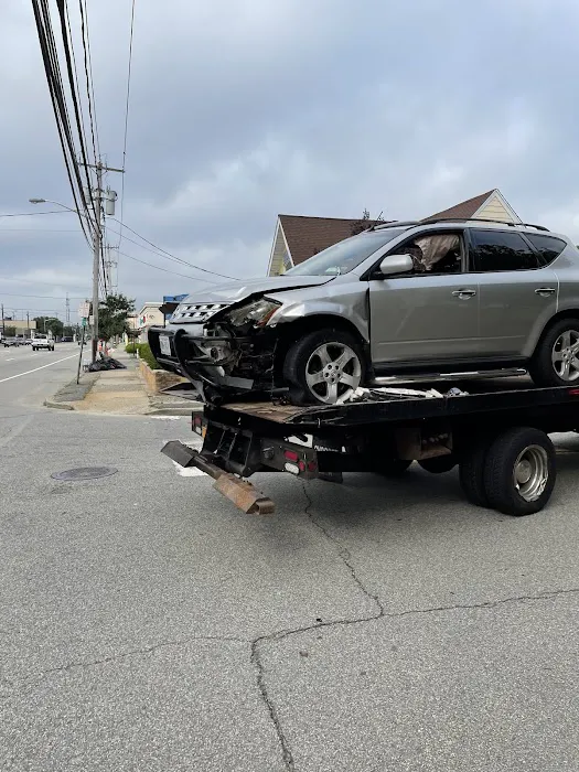 Mineola-Jericho Auto Body 1