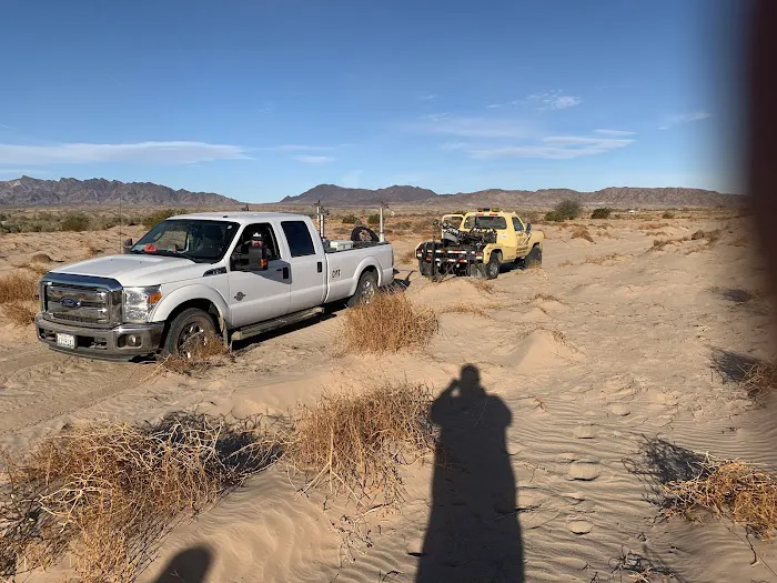 Parker Towing HEAVY DUTY TOW TRUCK BLYTHE CA 9