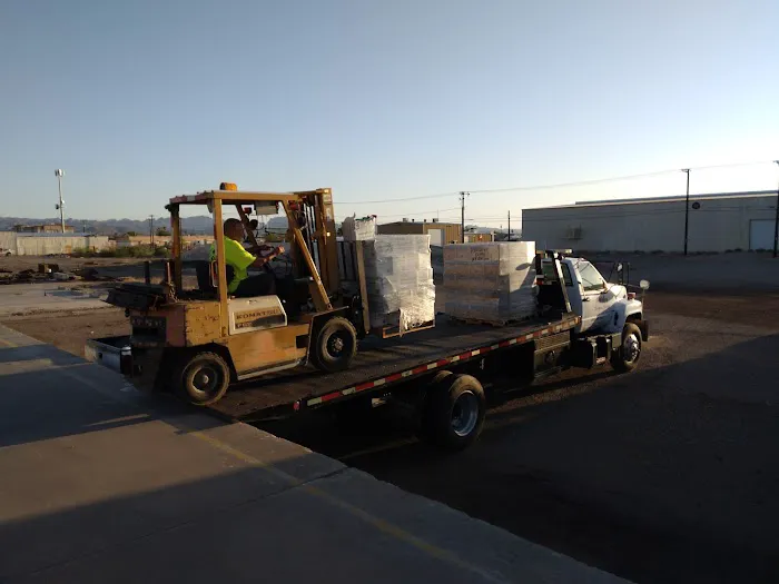 Parker Towing HEAVY DUTY TOW TRUCK BLYTHE CA 1