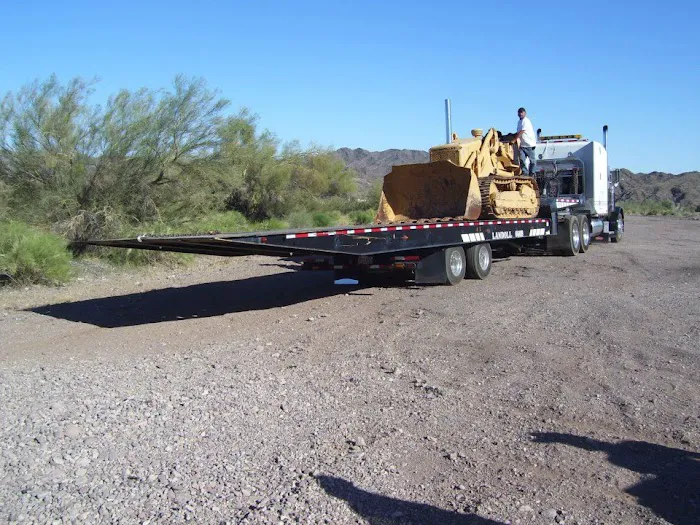 Parker Towing HEAVY DUTY TOW TRUCK BLYTHE CA 8