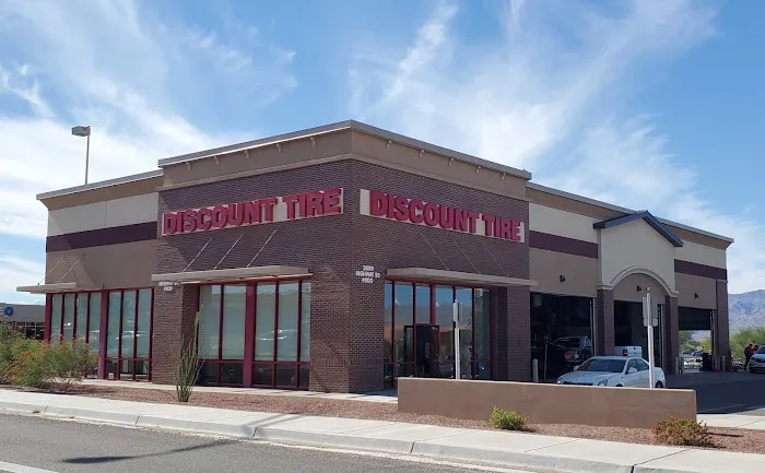 Discount Tire 0