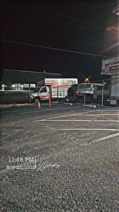 Charlie's Auto Repair 3