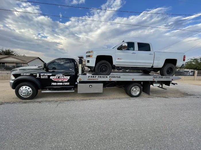 Fast Track Towing & Recovery 9