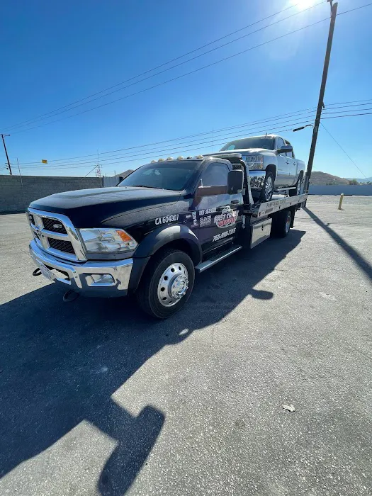 Fast Track Towing & Recovery 8