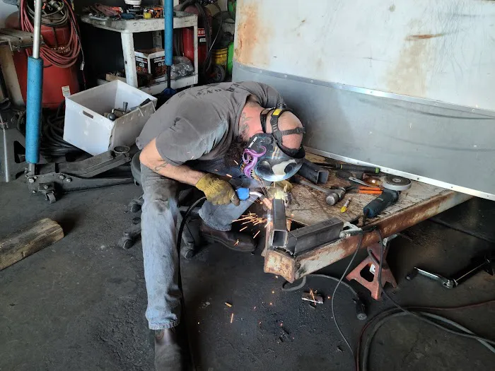 Anderson's Hitch & Trailer 8