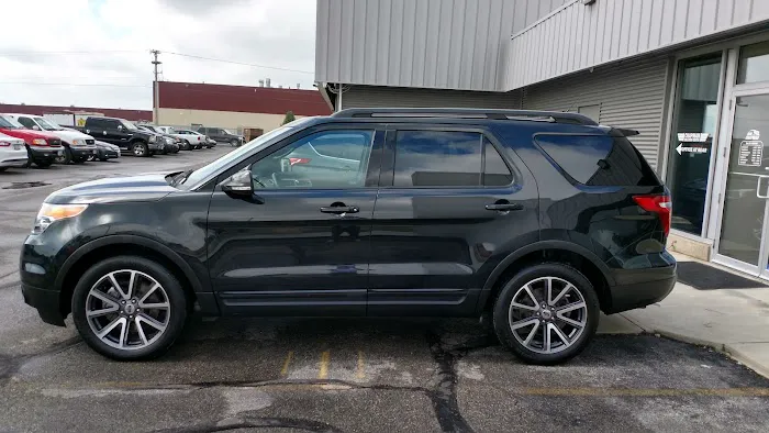 Chapman Ford 6