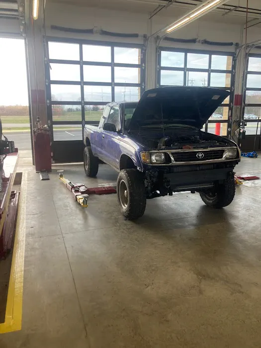 Grismer Tire & Auto Service Center 3