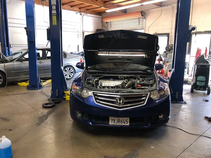 Reliable Family Auto Repair 3
