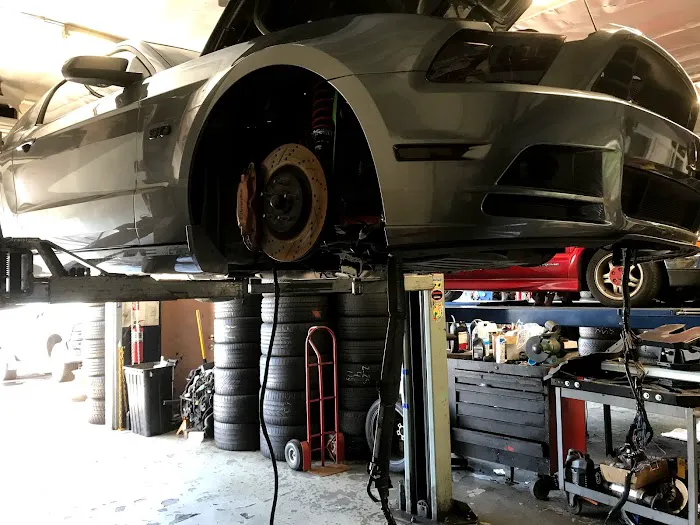 Auto Maintenance & Repair 5