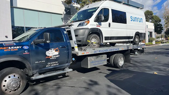 Fast & Easy Towing & Auto glass 5