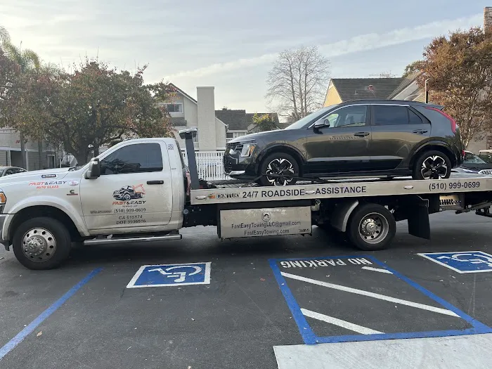 Fast & Easy Towing & Auto glass 4
