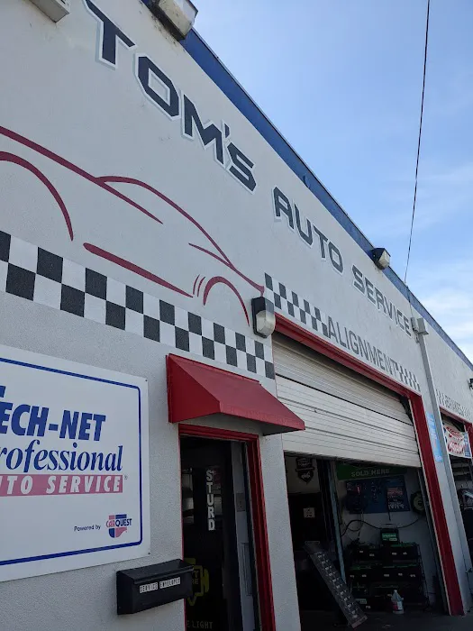 Tom's Auto Service 4