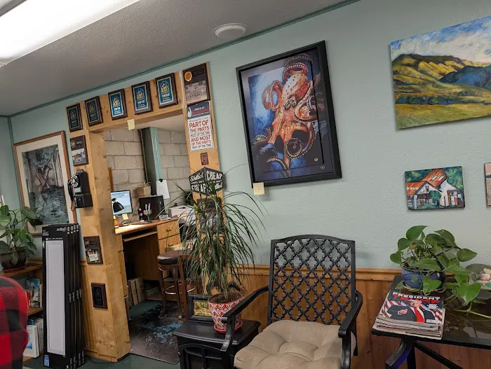 Smitty's Auto Center 0