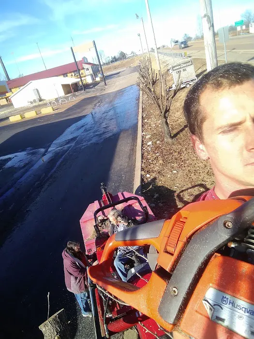SHELL GAS & MECHANIC REPAIRS / ROADSIDE ASSISTANCE 1