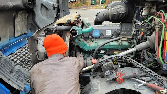 Class 8 Truck & Trailer Repair 2