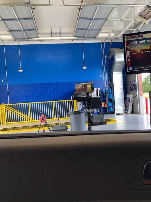 Express Oil Change & Tire Engineers 3