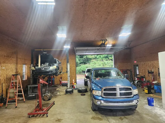JR'S Automotive 4