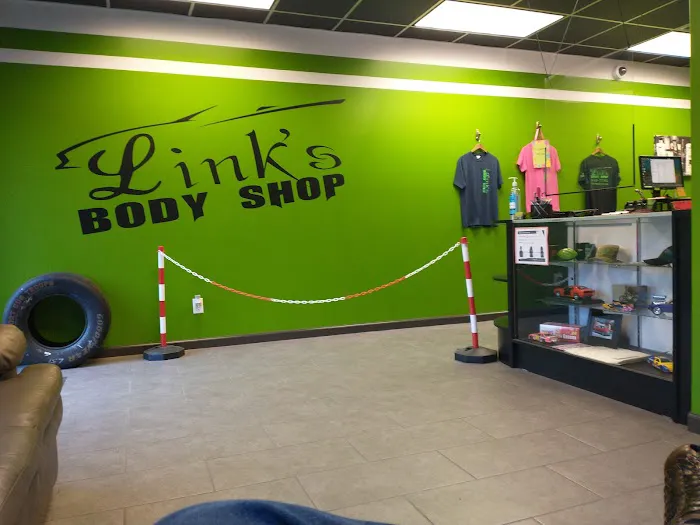 Link's Body Shop 1