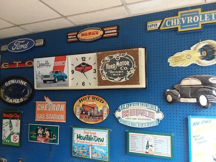 Godfrey & Sons Garage 1