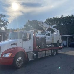 Hartford Towing & Auto ico