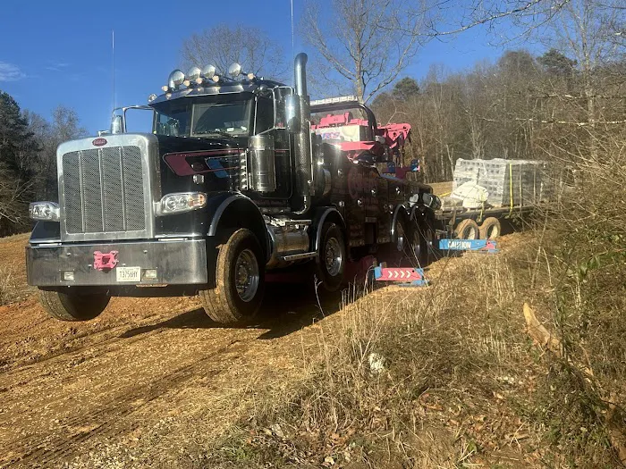 Casper's Body Shop & Wrecker Service LLC - Heavy Duty, Semi Trailer & Car Towing Services 5