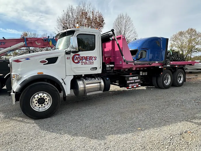 Casper's Wrecker - Heavy Duty, Semi Trailer & Car Towing Services 1