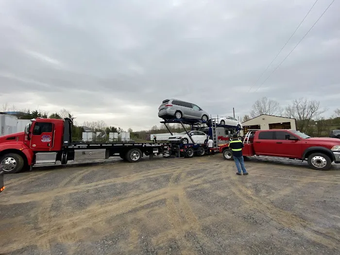 DC Truck Repair and Towing 0