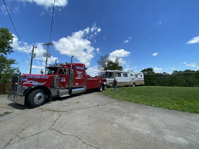 DC Truck Repair and Towing 1