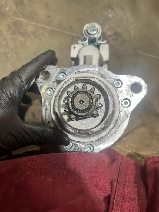 DC Truck Repair and Towing 4