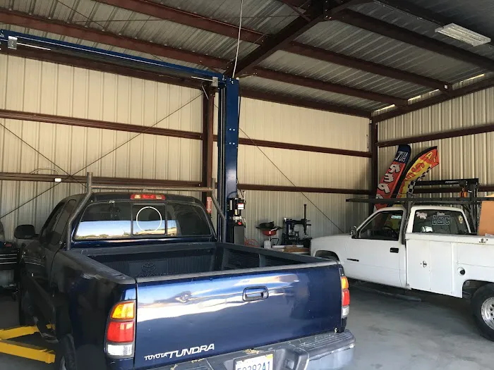 LEAL AUTOMOTIVE SERVICES 1