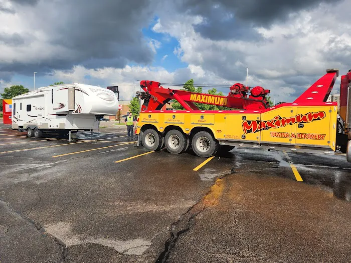 Maximum Towing and Recovery 1