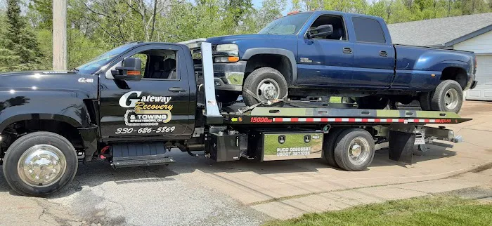 Gateway Recovery & Towing 0