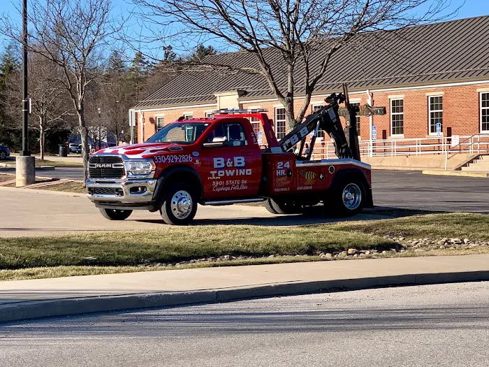 B & B Auto Service and Towing 0