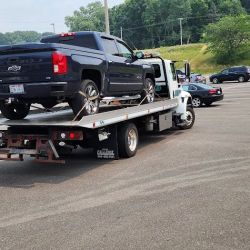 Carls Towing ico