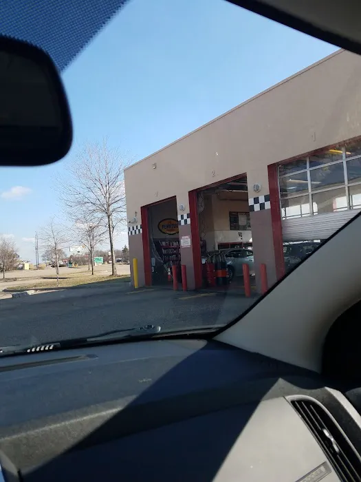 Victory Lane Quick Oil Change (Ypsilanti, Washtenaw Ave) 0