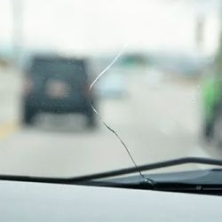 Liquid Glass Windshield ico