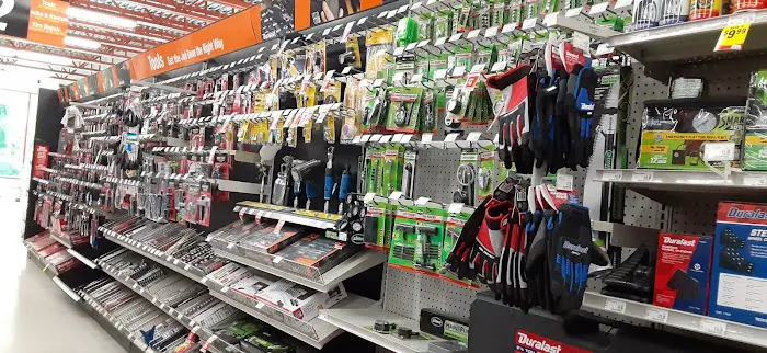 AutoZone Auto Parts 4
